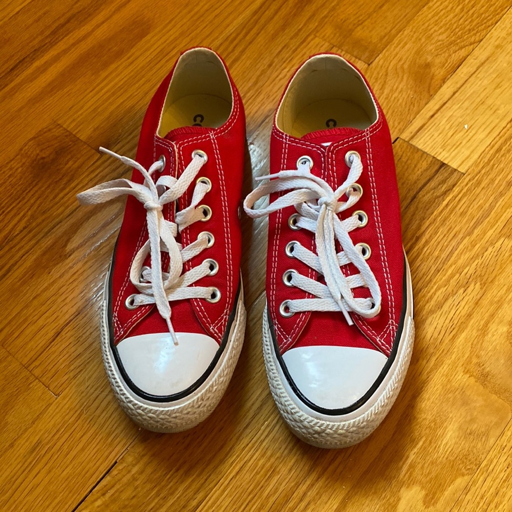 Red Converse